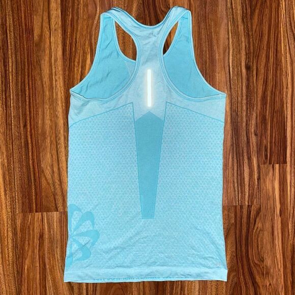 Nike Light Blue Form Fitting Dri-Fit Active Tank Womens Size Small - Picture 5 of 8